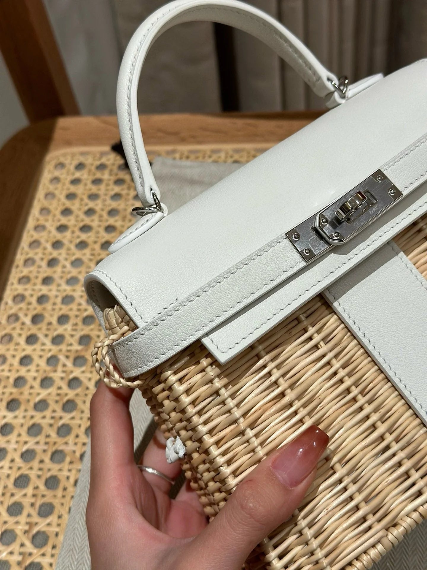 Exquisite+leather+bags-38