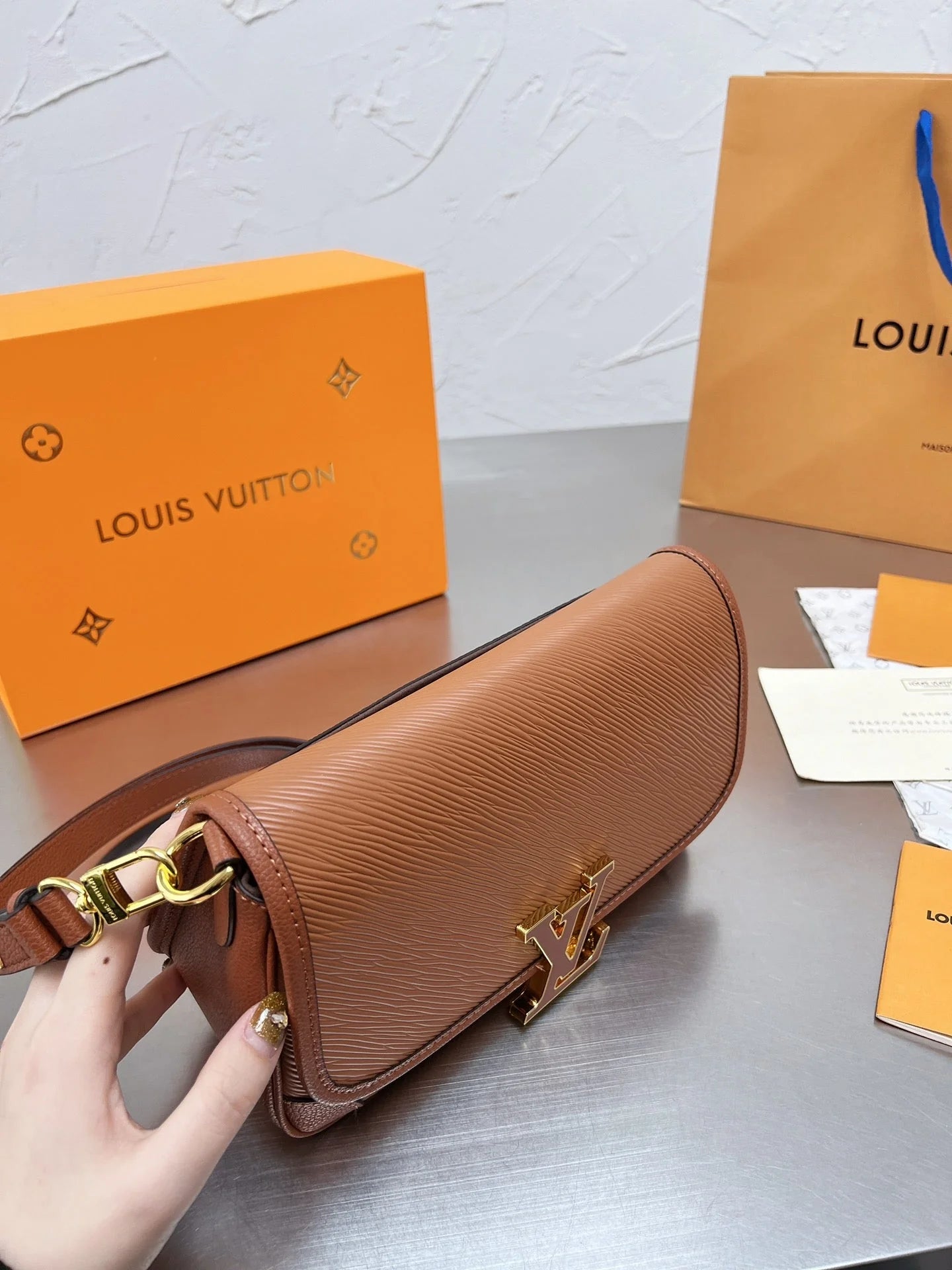 Exquisite+leather+bags-485