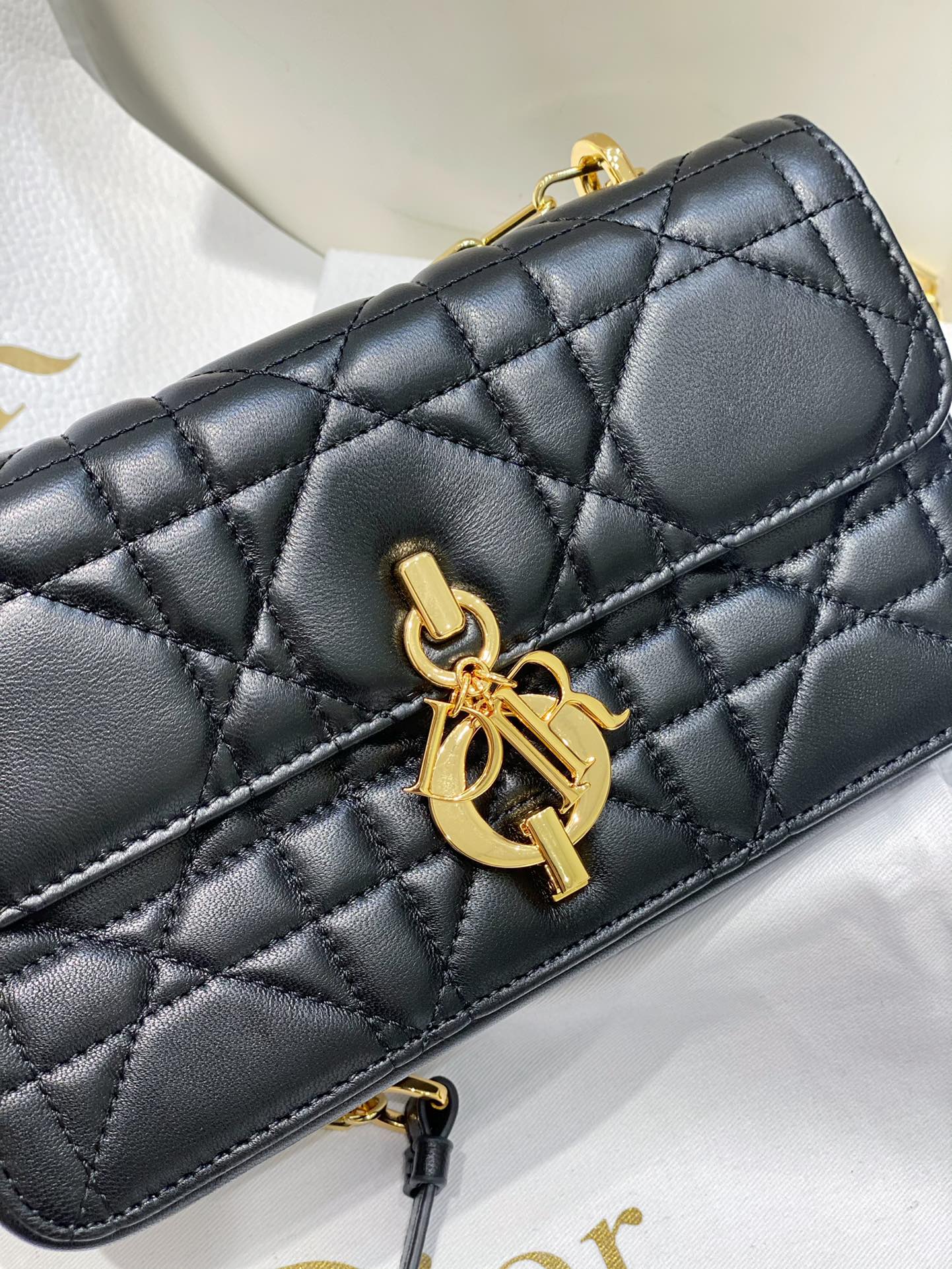 Exquisite+leather+bags-131