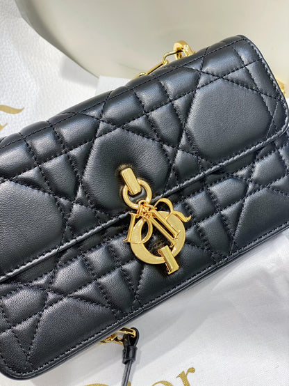 Exquisite+leather+bags-131