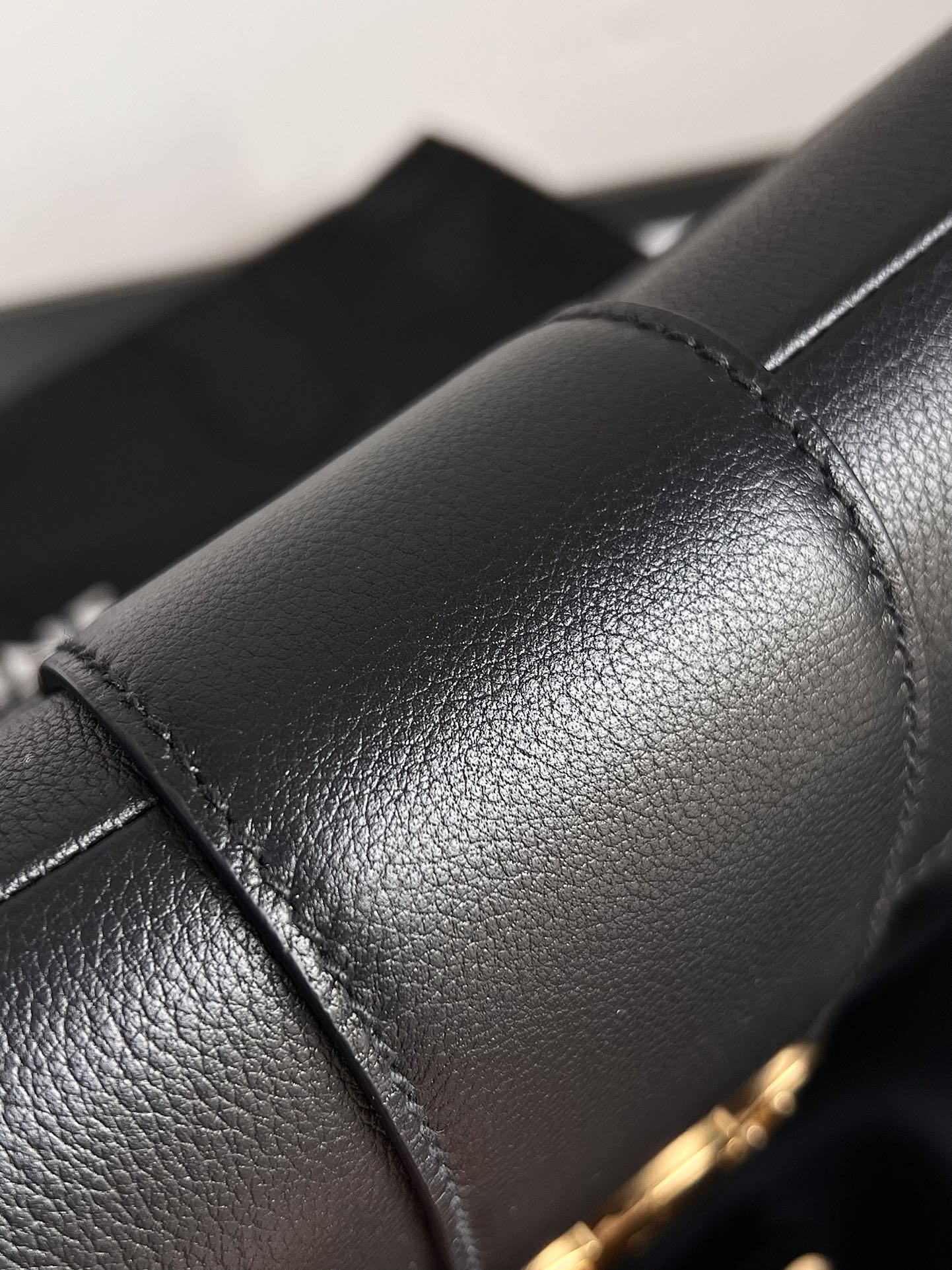 Exquisite+leather+bags-416