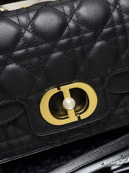 Exquisite+leather+bags-362