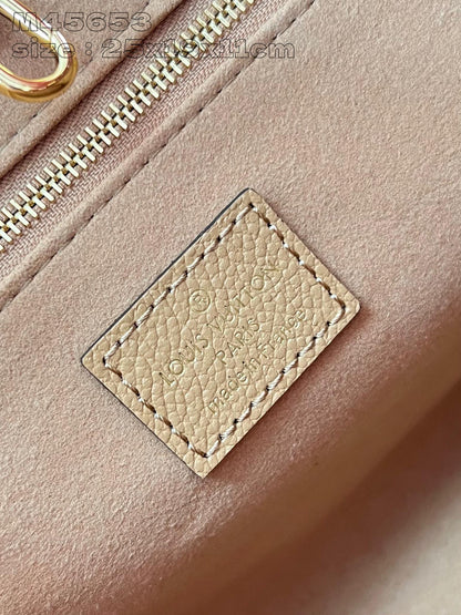 Exquisite+leather+bags-358