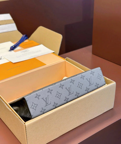 Exquisite+leather+bags-25