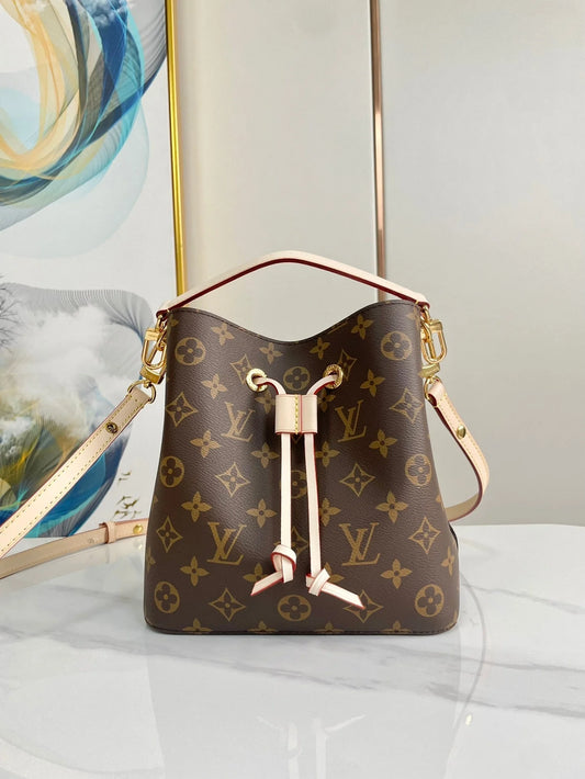 Exquisite+leather+bags-348