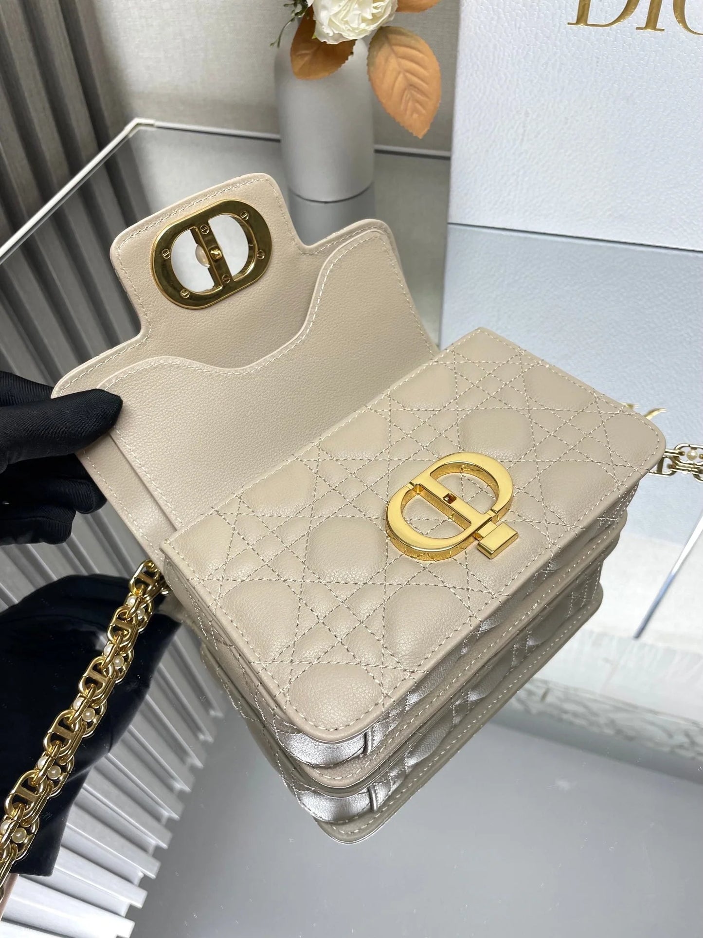 Exquisite+leather+bags-363