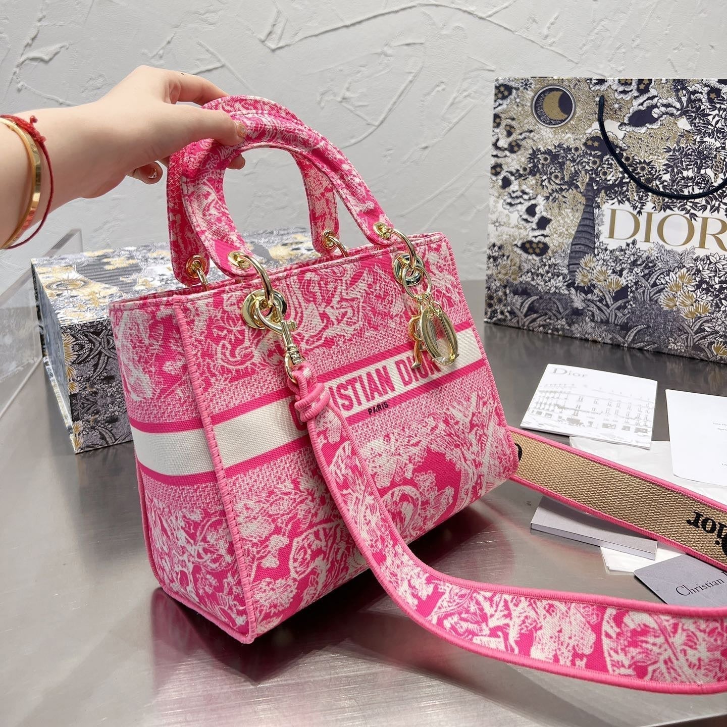 Exquisite+leather+bags-439