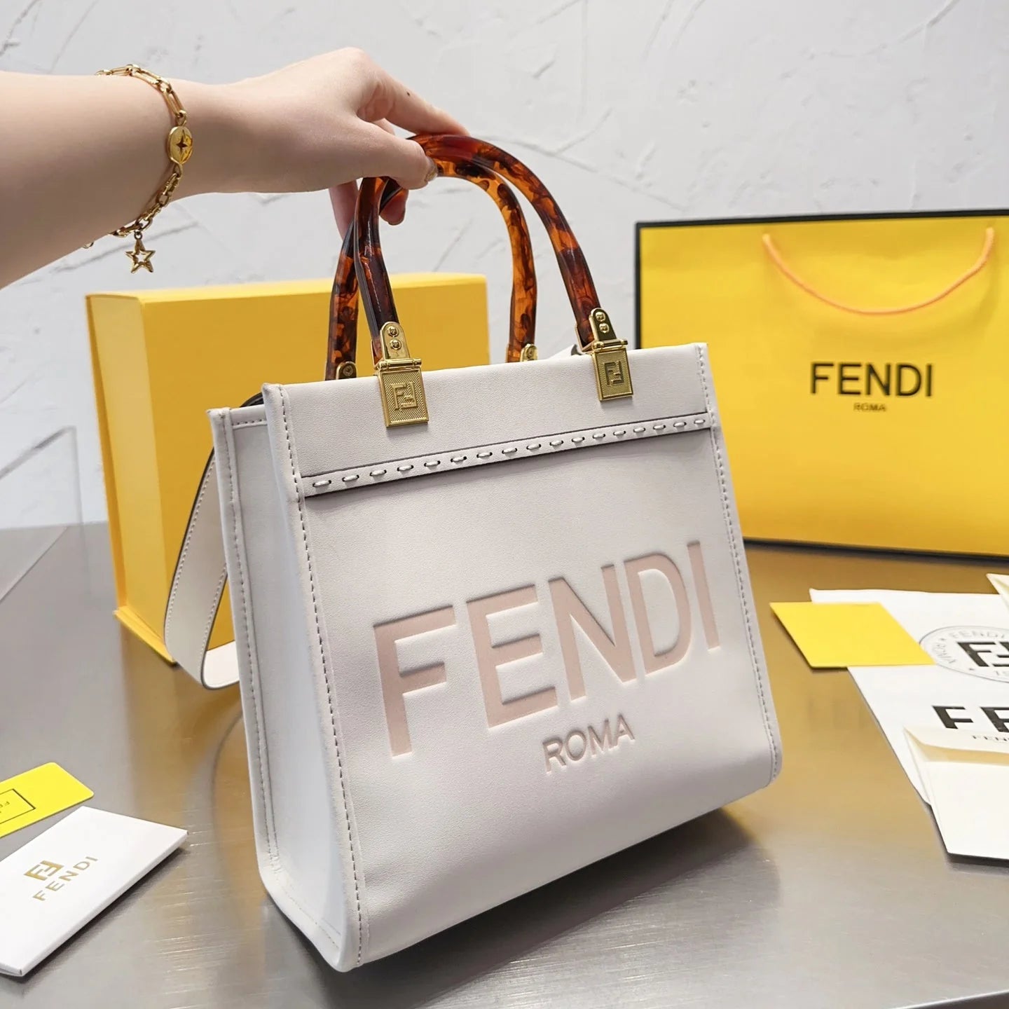 Exquisite+leather+bags-643