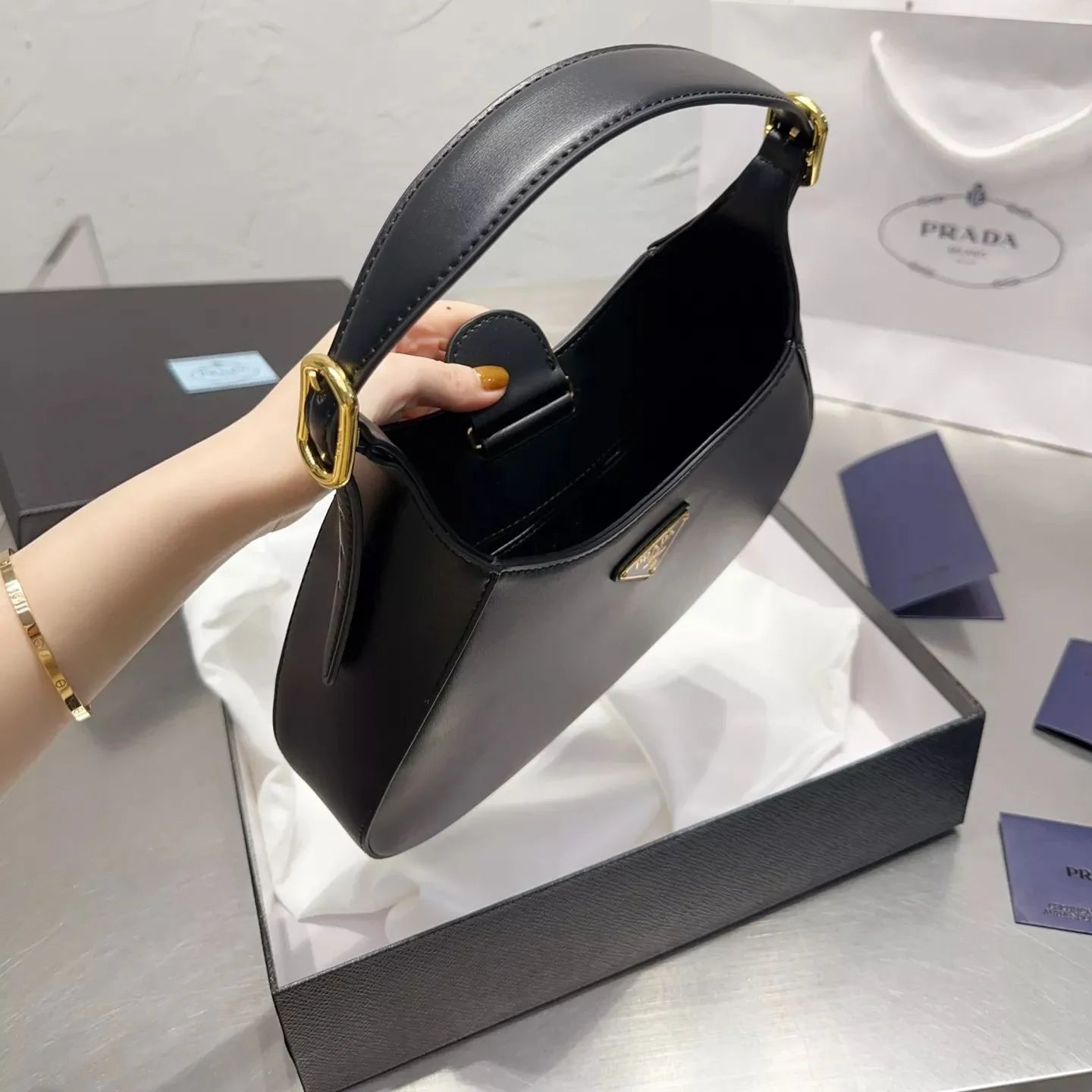 Exquisite+leather+bags-560