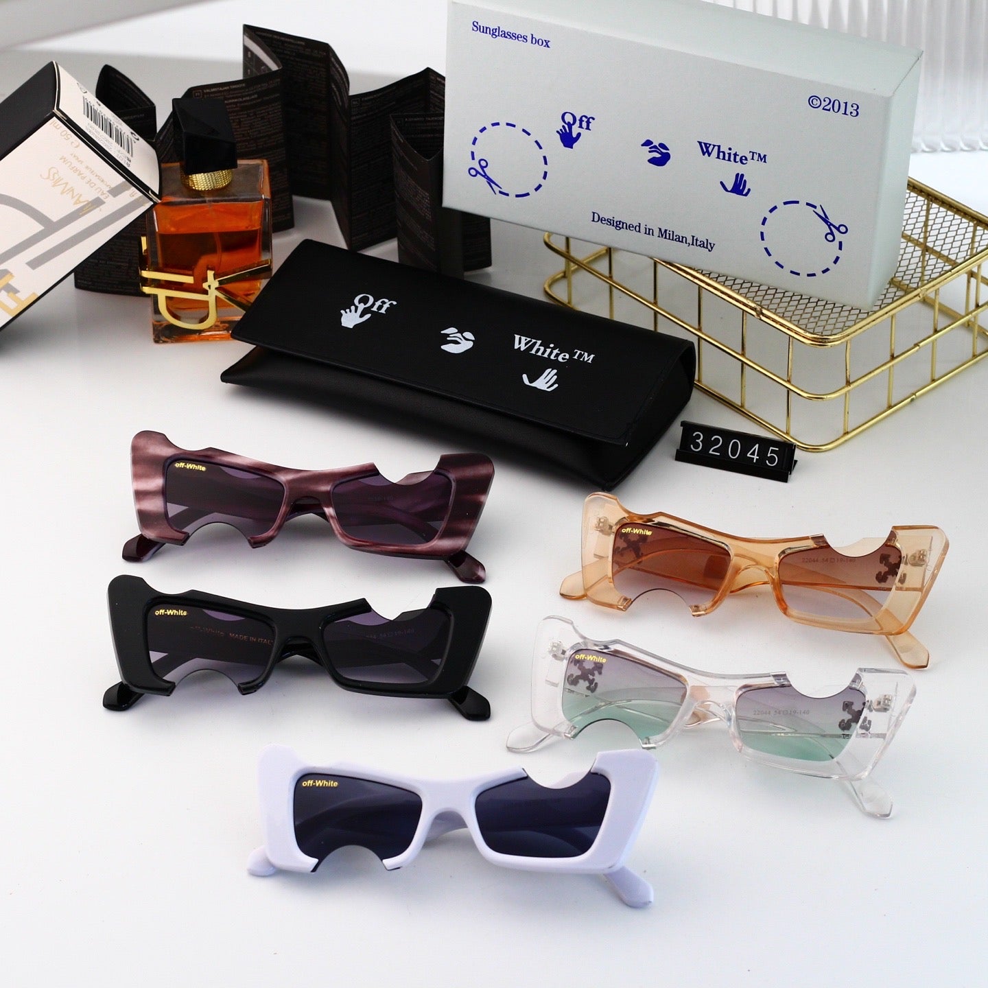 5 colors trendy plain sunglasses  32045