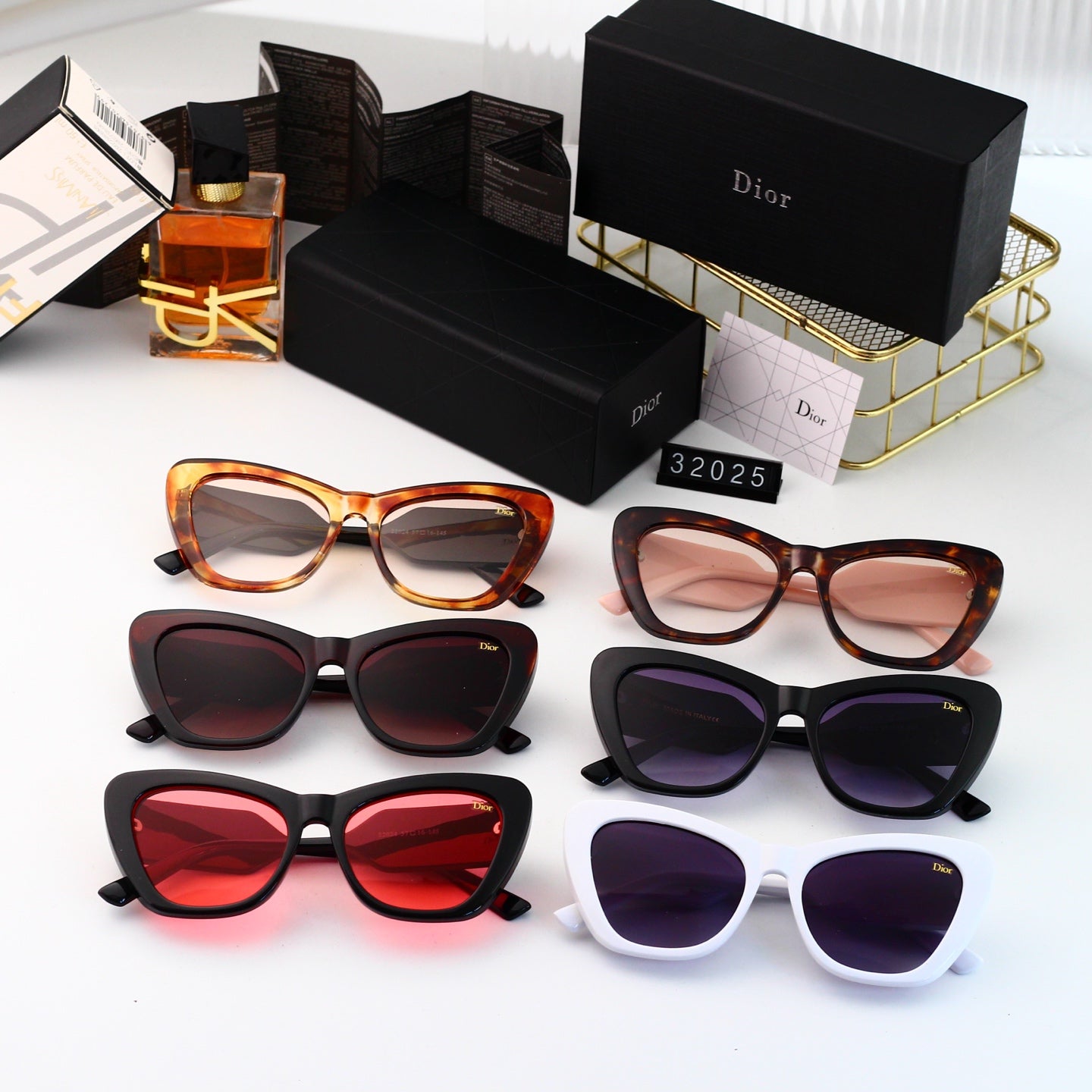 6 Colors Hot Sunglasses  32025