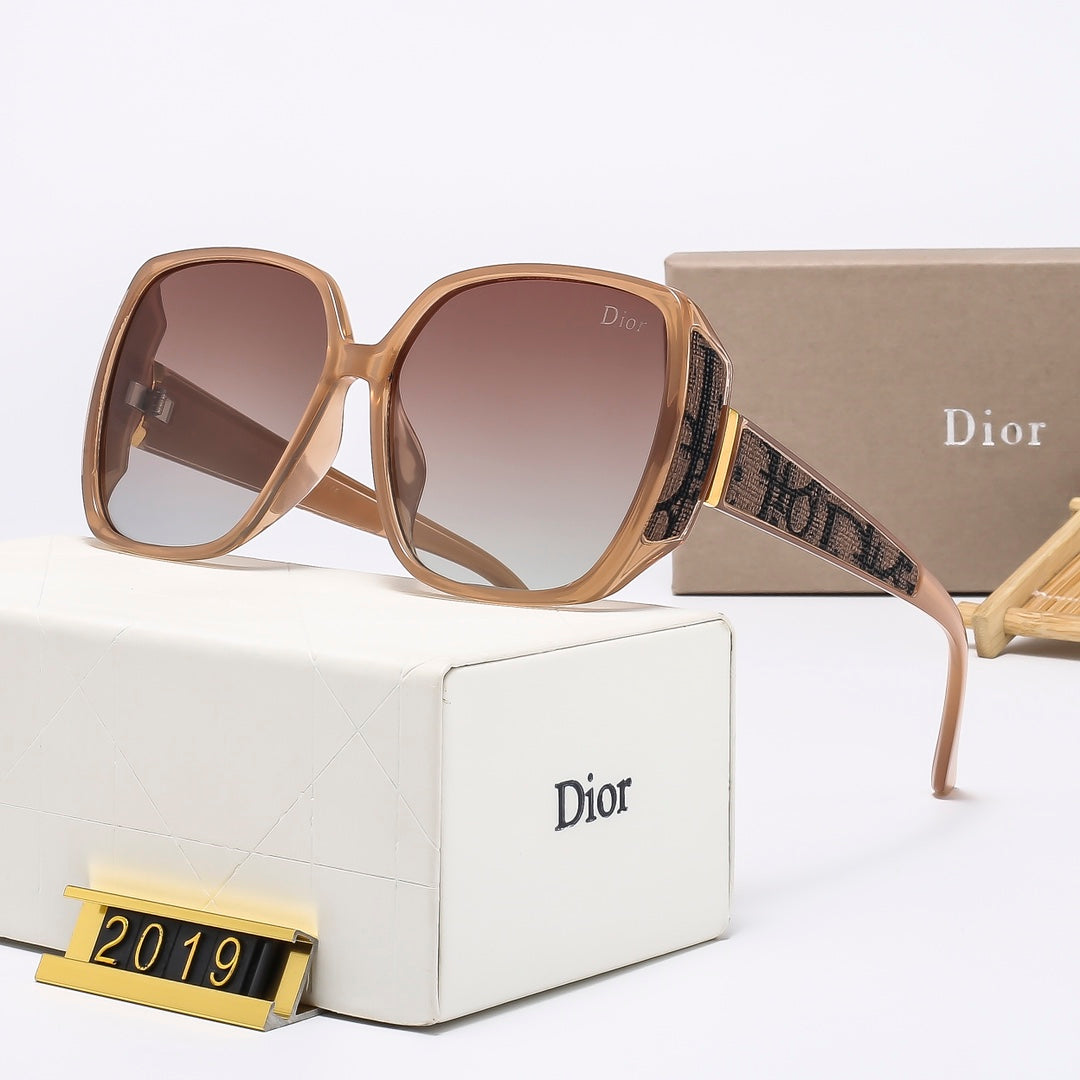 5 colors high definition UV protection high end sunglasses  2019