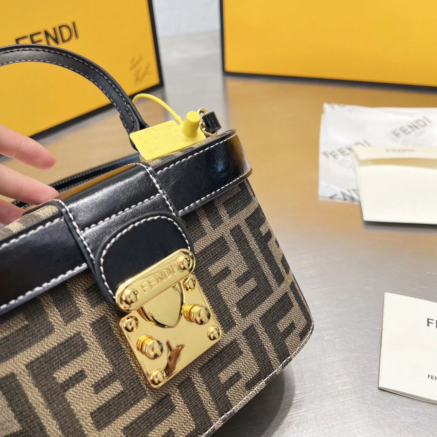 Exquisite+leather+bags-446