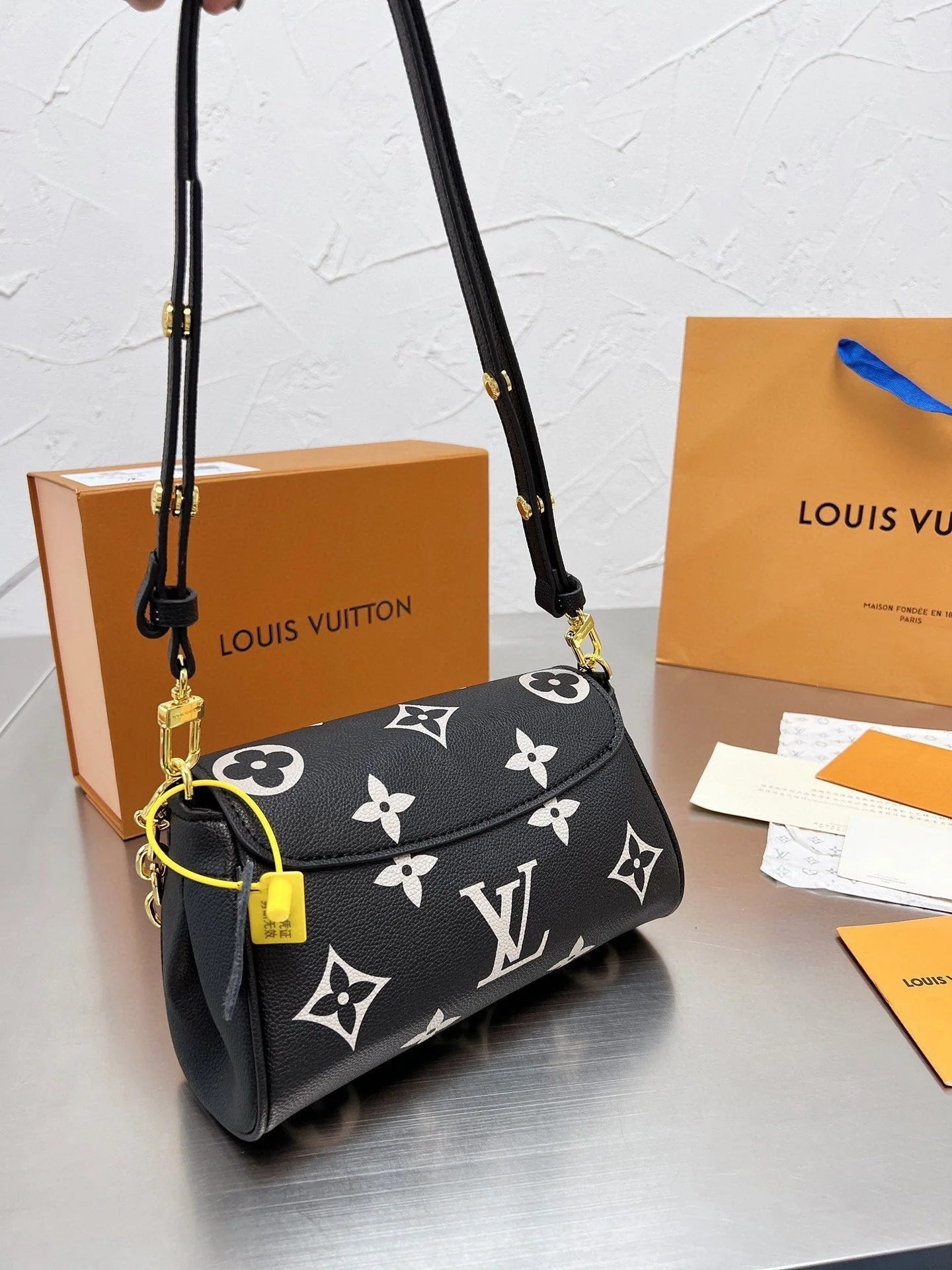 Exquisite+leather+bags-429