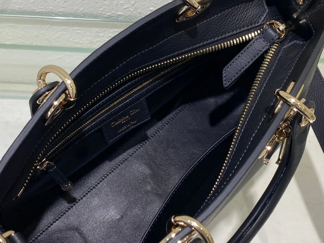 Exquisite+leather+bags-137