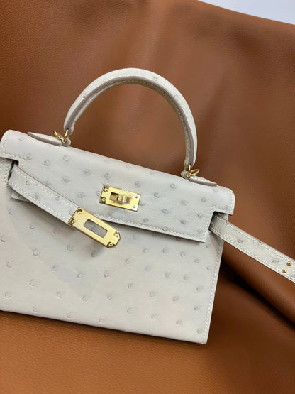 Exquisite+leather+bags-63