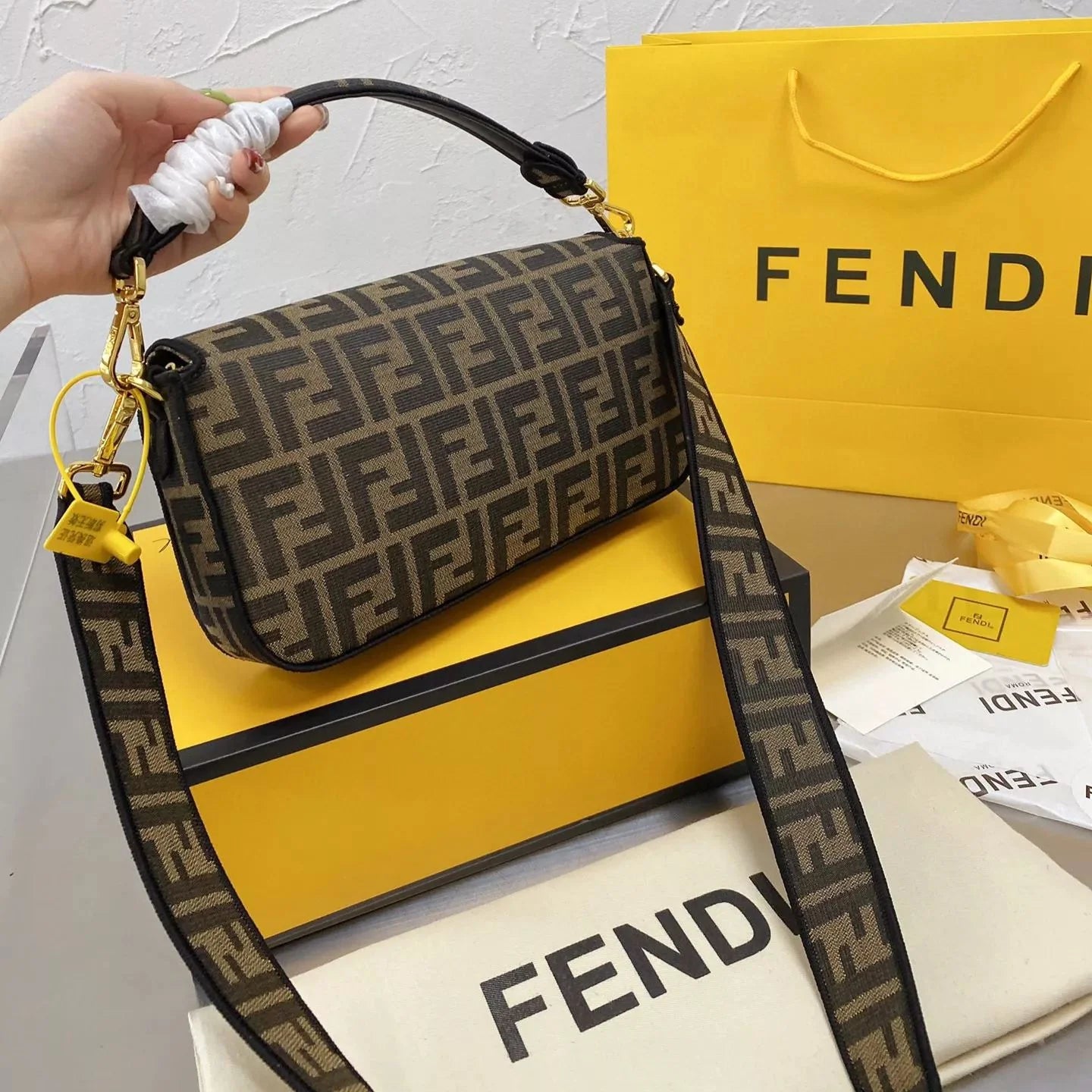 Exquisite+leather+bags-584