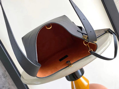 Exquisite+leather+bags-386