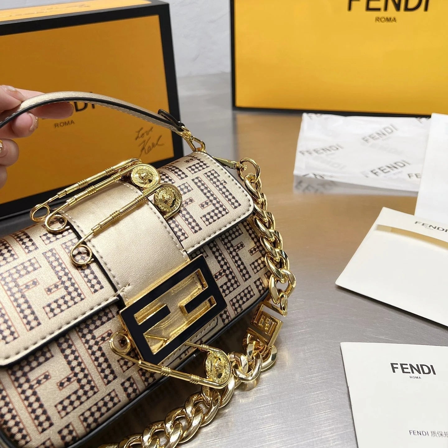 Exquisite+leather+bags-432