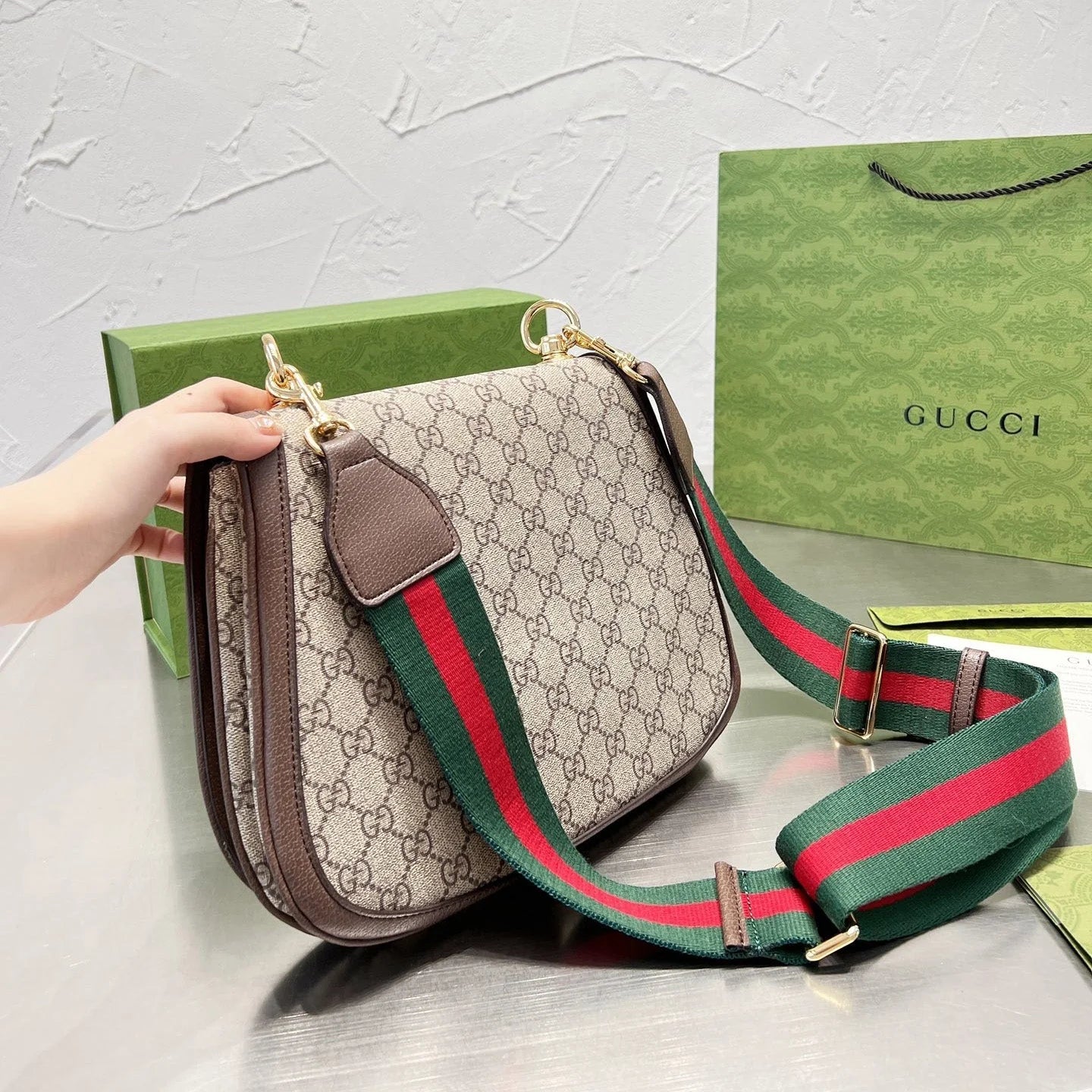 Exquisite+leather+bags-1600