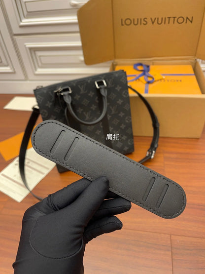 Exquisite+leather+bags-159