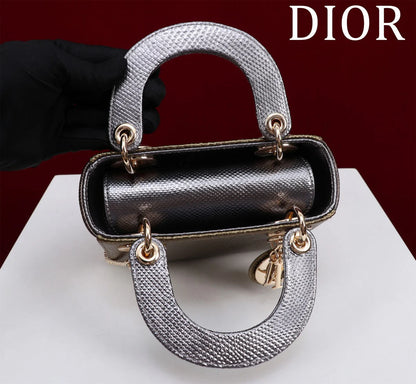 Exquisite+leather+bags-96