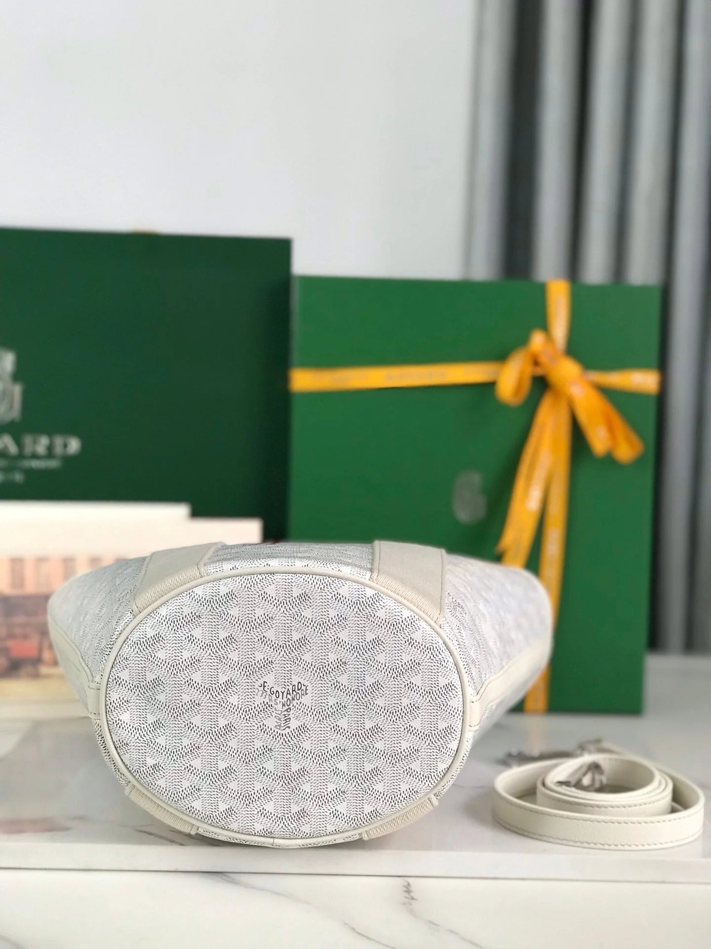 Exquisite+leather+bags-382