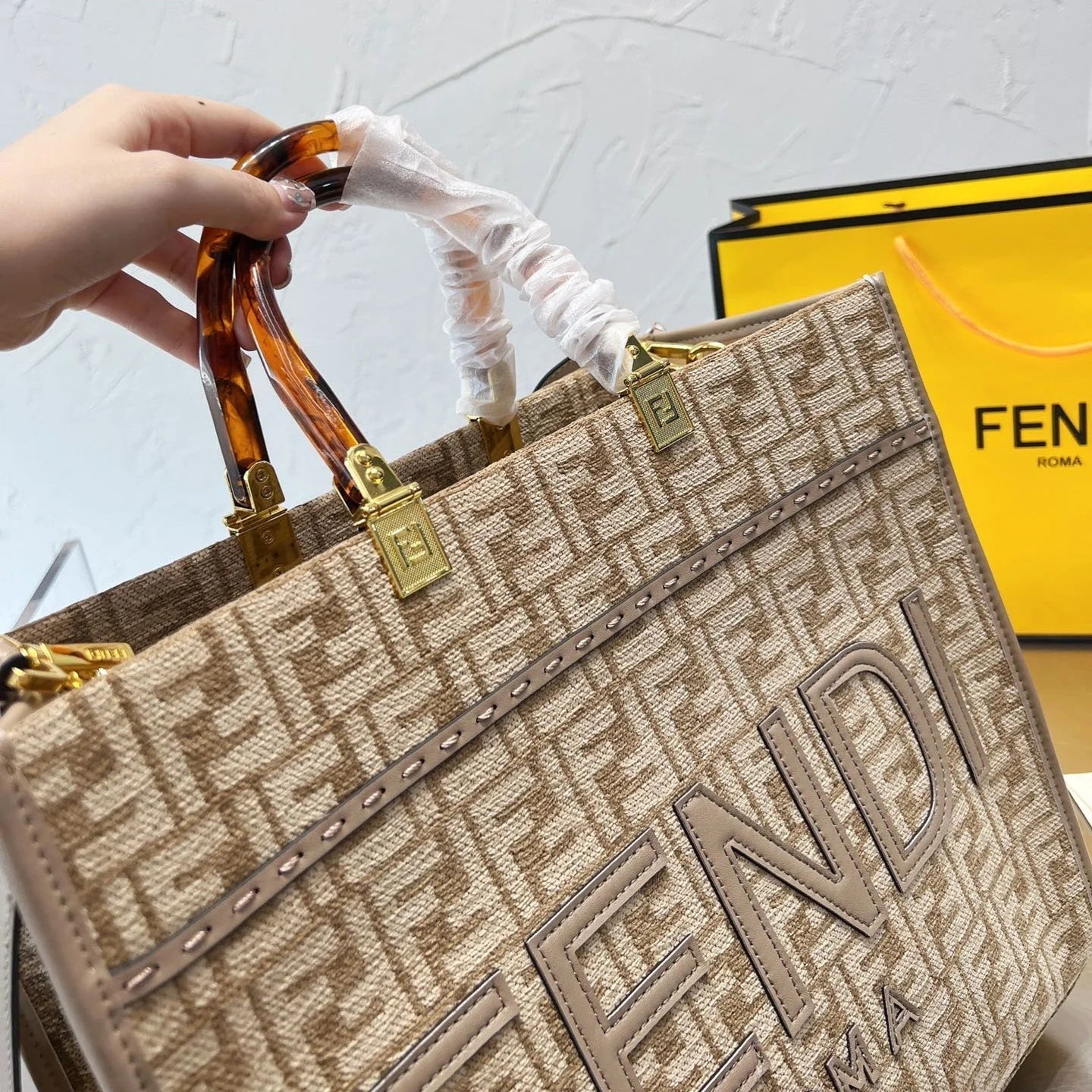 Exquisite+leather+bags-541