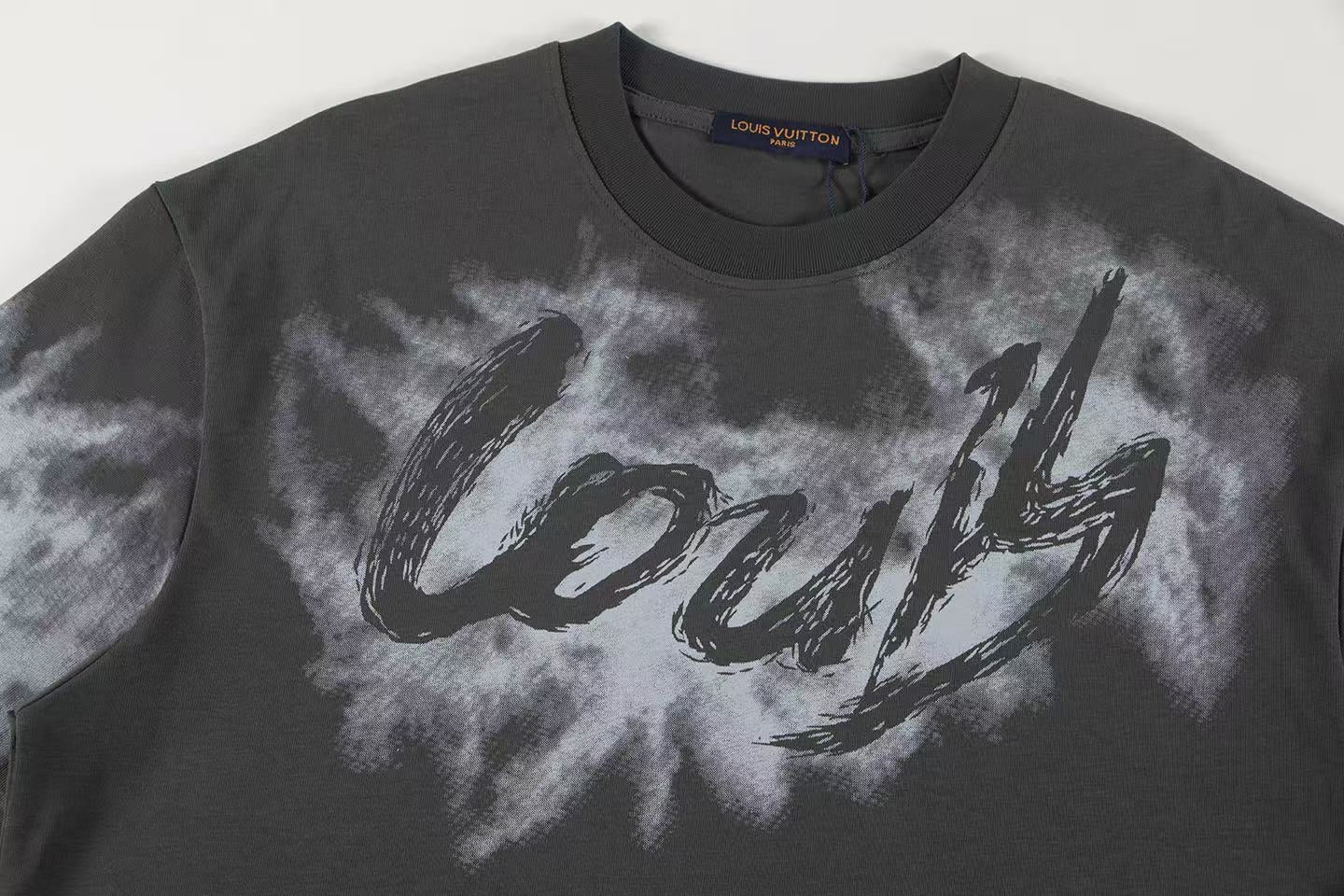 New retro print t-shirt
