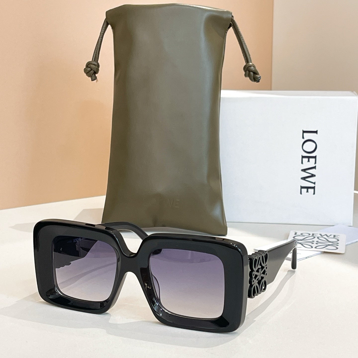 Full frame sunglasses