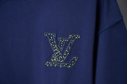 New embroidered cotton t-shirt
