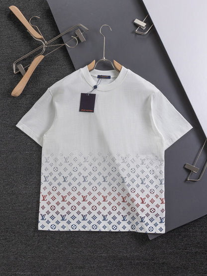 Gradient foam printing t-shirt