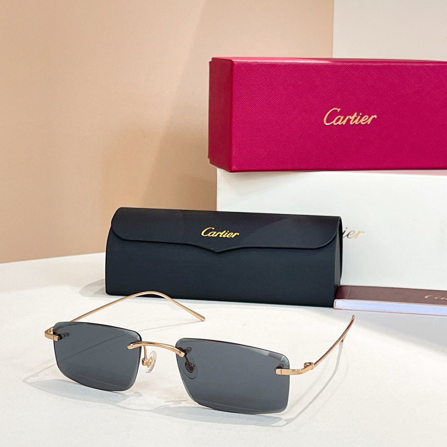 New frameless square sunglasses